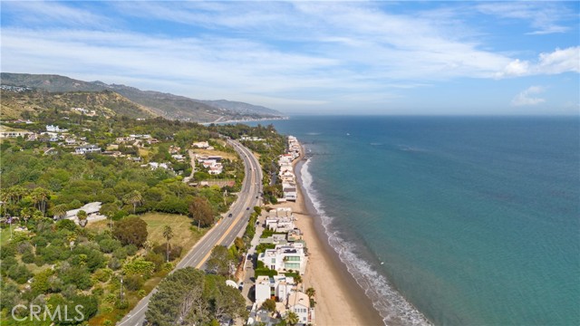 Detail Gallery Image 60 of 61 For 27409 Pacific Coast Hwy, Malibu,  CA 90265 - 4 Beds | 4 Baths