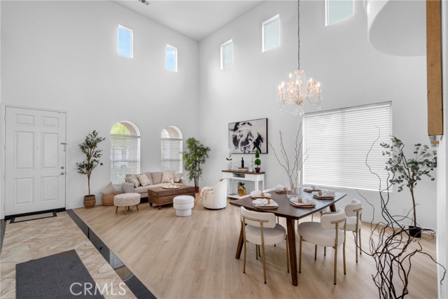33736 Emerald Creek Court, Temecula CA: https://media.crmls.org/medias/53a55db2-1f2b-4bb1-8f2f-4b7ef7f08cbb.jpg