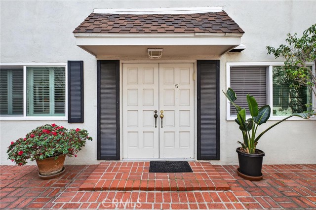 Detail Gallery Image 5 of 46 For 1830 Kelton Ave #5,  Los Angeles,  CA 90025 - 3 Beds | 2/1 Baths