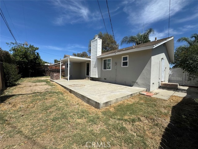8667 Colorado Avenue, Riverside CA: https://media.crmls.org/medias/53a5b96c-d971-475a-abff-b545b130a37e.jpg