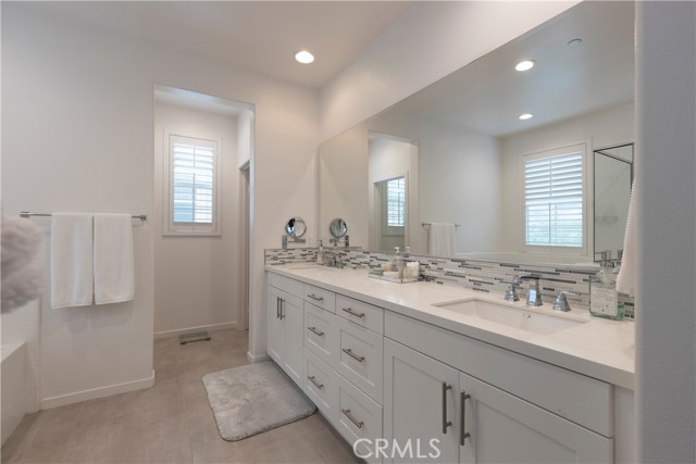 Detail Gallery Image 15 of 28 For 7 Palta St, Rancho Mission Viejo,  CA 92694 - 3 Beds | 2/1 Baths