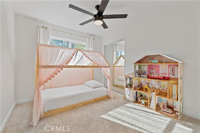 Detail Gallery Image 36 of 52 For 25457 via Macarena, Valencia,  CA 91355 - 5 Beds | 3 Baths