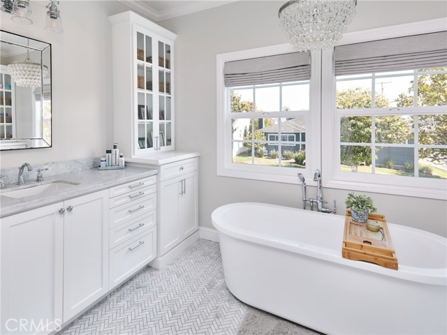 Detail Gallery Image 21 of 43 For 6443 W 81st St, Los Angeles,  CA 90045 - 4 Beds | 4 Baths