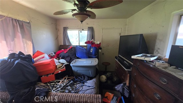 Detail Gallery Image 11 of 15 For 33189 Schaper, Lake Elsinore,  CA 92530 - 2 Beds | 1 Baths