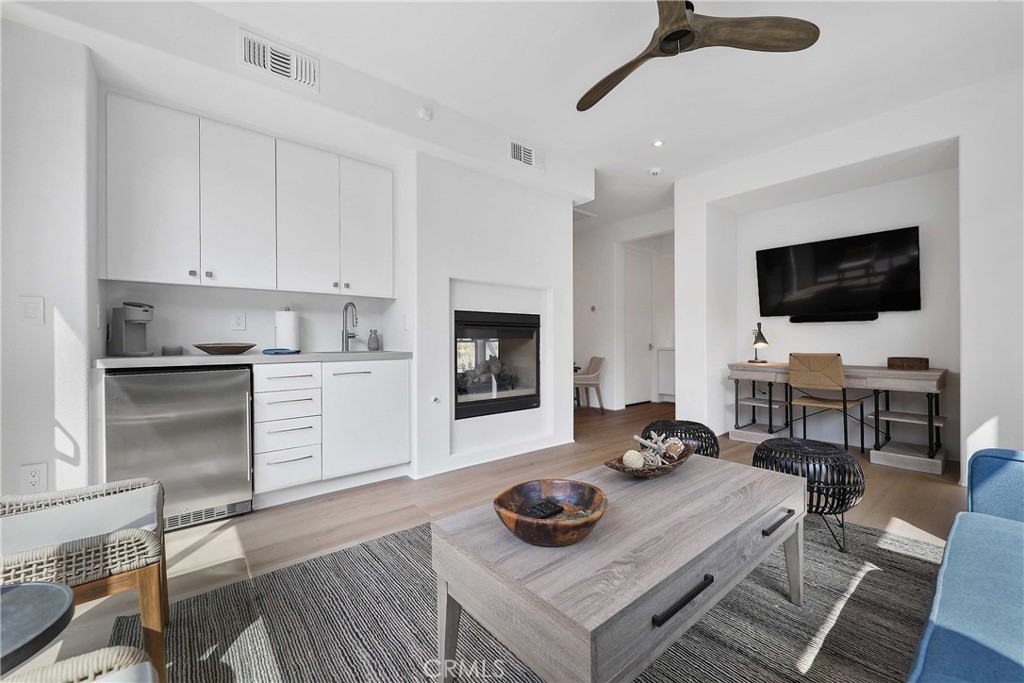 MLS #SR25258092 image #6