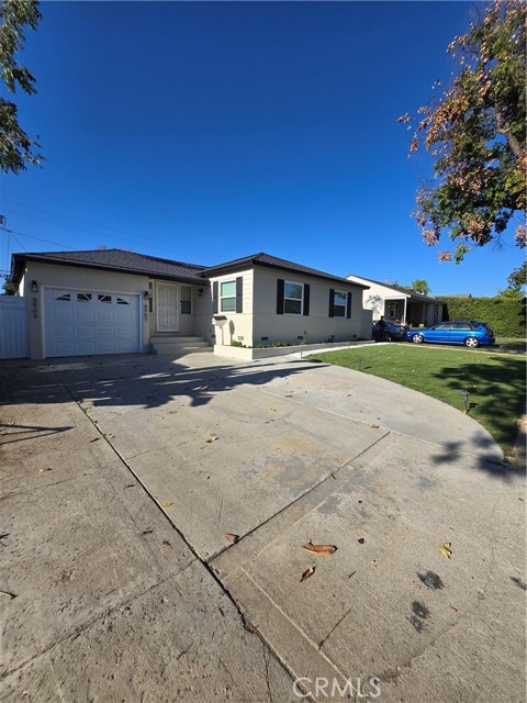 Detail Gallery Image 2 of 17 For 8907 Boyar Ave, Whittier,  CA 90605 - 3 Beds | 2 Baths