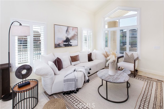 Detail Gallery Image 5 of 31 For 6494 via Del Prado, Chino Hills,  CA 91709 - 5 Beds | 3 Baths