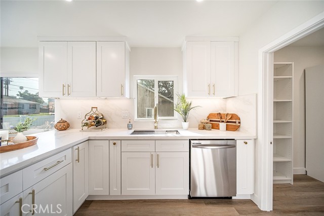 Detail Gallery Image 16 of 37 For 482 Mountain View St, Altadena,  CA 91001 - 3 Beds | 1/1 Baths