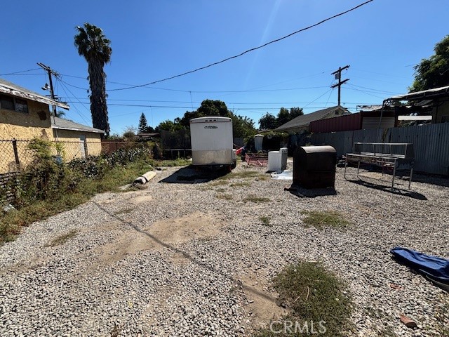 10722 Anzac Avenue, Los Angeles CA: https://media.crmls.org/medias/53a92c8d-7978-4774-a5bd-13f399fa37f8.jpg