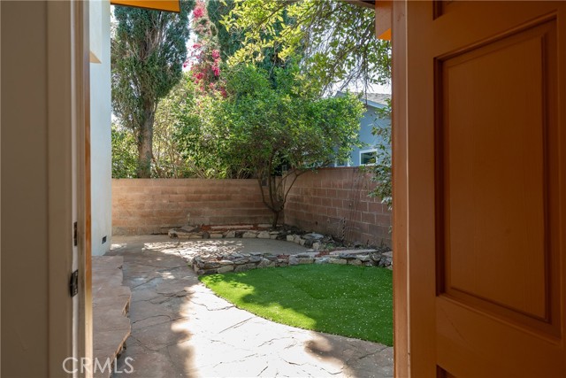 Detail Gallery Image 42 of 51 For 6539 Noble Avenue, Van Nuys,  CA 91411 - 4 Beds | 4 Baths