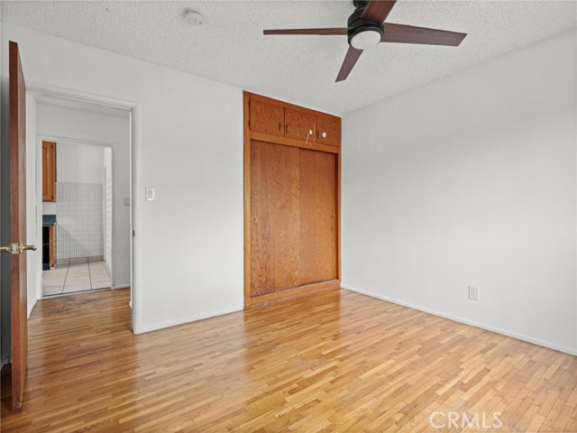 Image 15 of 41 For 14808 Condon Avenue