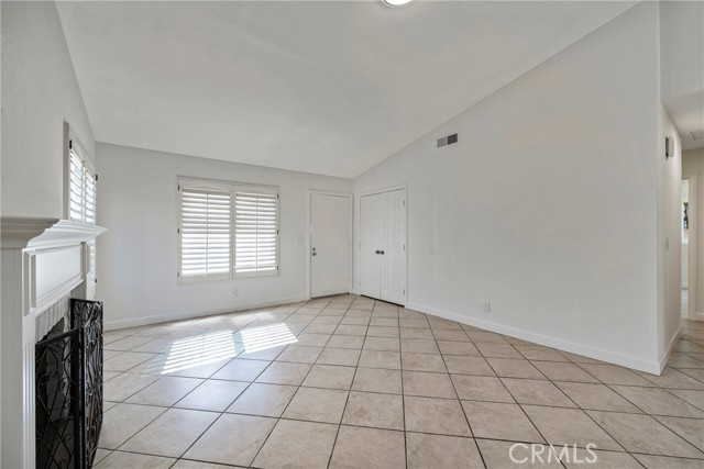 Detail Gallery Image 10 of 27 For 7335 E Calle Granada, Anaheim Hills,  CA 92808 - 3 Beds | 2 Baths