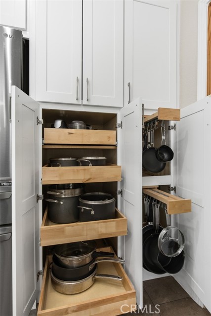 Detail Gallery Image 33 of 40 For 14710 Burwood Dr, Lake Mathews,  CA 92570 - 5 Beds | 3/2 Baths