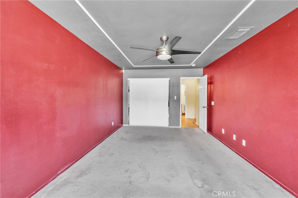 https://media.crmls.org/medias/53aab096-7080-4a03-87e1-45bfea696498.jpg?preset=X-Large