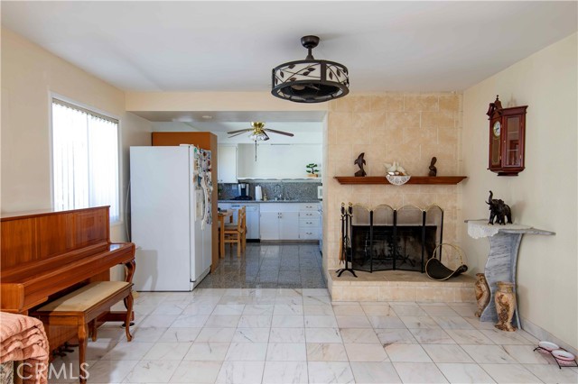 Detail Gallery Image 11 of 25 For 714 Brossard Dr, Thousand Oaks,  CA 91360 - 3 Beds | 2 Baths