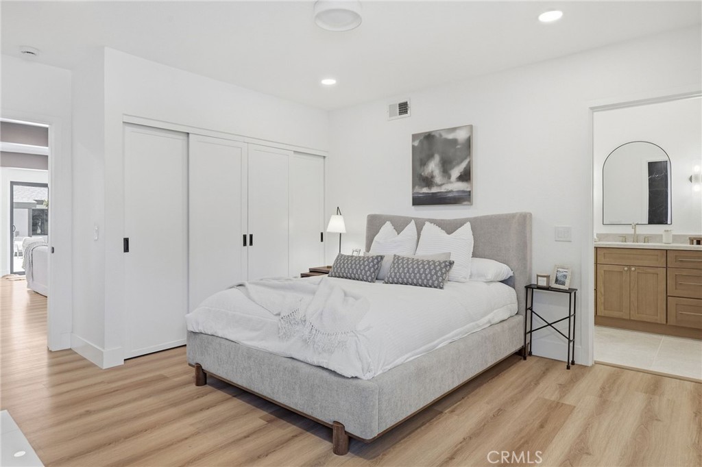 MLS #OC26076476 image #14