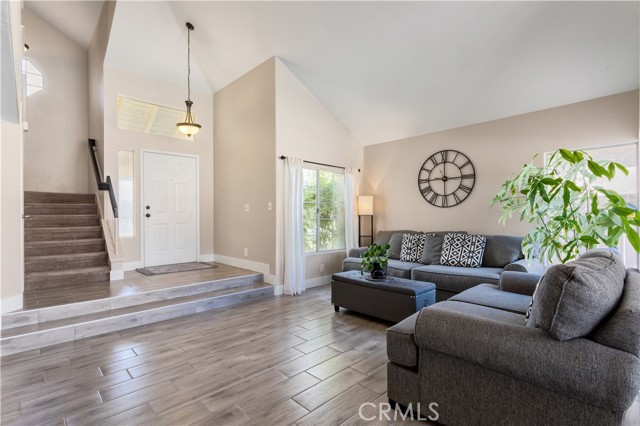 Detail Gallery Image 6 of 42 For 24550 Camino Meridiana, Murrieta,  CA 92562 - 4 Beds | 2/1 Baths