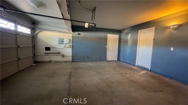 Detail Gallery Image 16 of 18 For 16413 Saddlebrook Ln, Moreno Valley,  CA 92551 - 3 Beds | 2/1 Baths