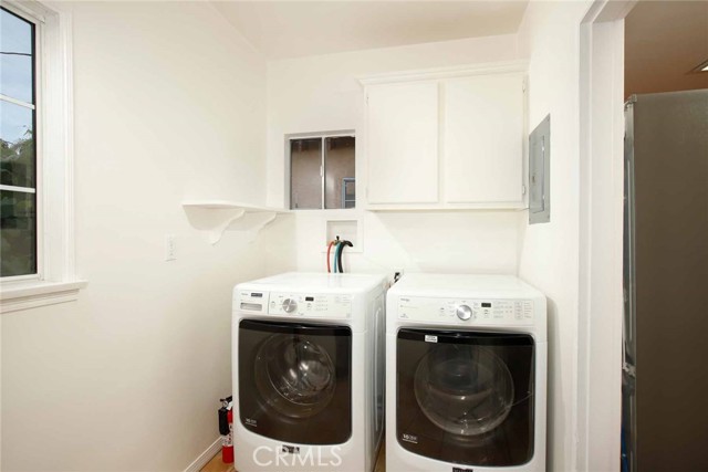 Detail Gallery Image 20 of 38 For 1410 Grandview Ave, Glendale,  CA 91201 - 3 Beds | 2/1 Baths