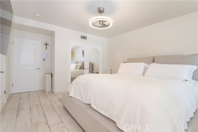 Detail Gallery Image 23 of 46 For 19308 Lemarsh St, Northridge,  CA 91324 - 4 Beds | 3 Baths
