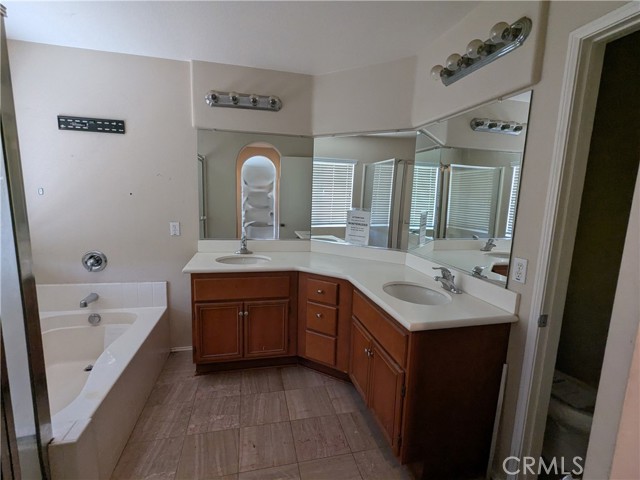 Detail Gallery Image 19 of 22 For 15243 Riverview, Victorville,  CA 92394 - 3 Beds | 2/1 Baths