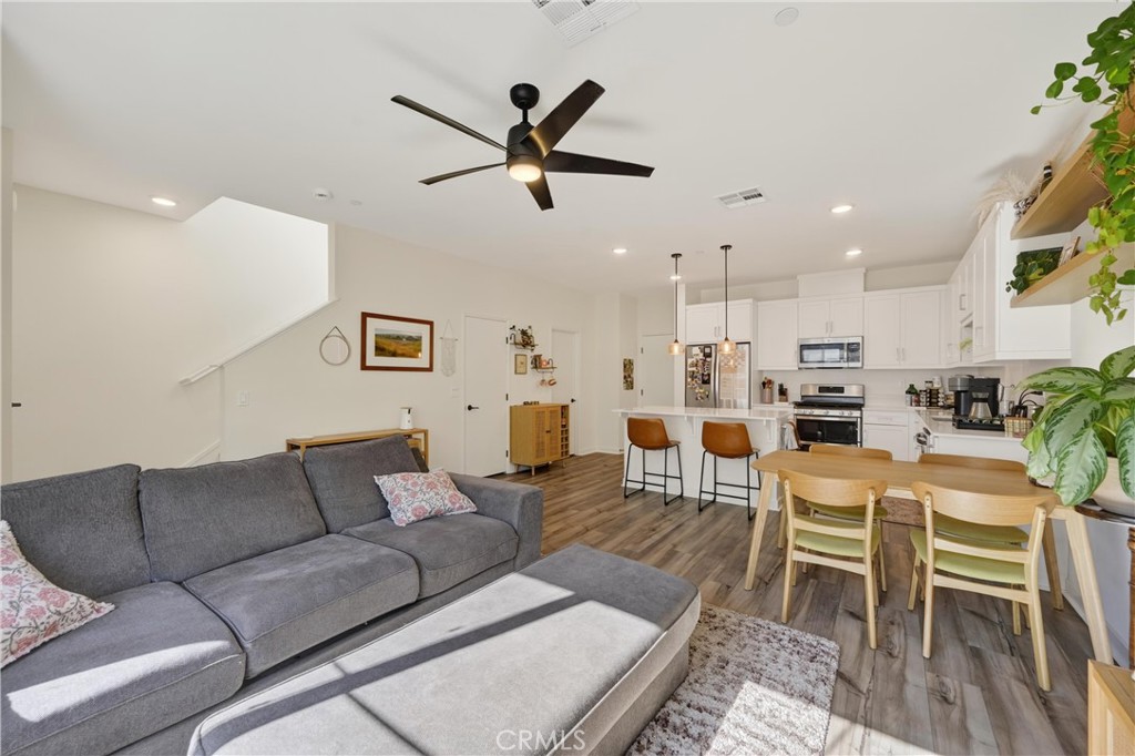 53Adce8D 1Fd4 413E 8854 1352C48D1B0A 311 Seedling, Fallbrook, Ca 92028 &Lt;Span Style='BackgroundColor:transparent;Padding:0Px;'&Gt; &Lt;Small&Gt; &Lt;I&Gt; &Lt;/I&Gt; &Lt;/Small&Gt;&Lt;/Span&Gt;