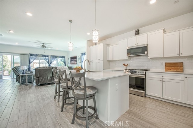 Detail Gallery Image 10 of 46 For 1817 N Phillip, Clovis,  CA 93619 - 5 Beds | 3/1 Baths