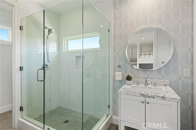 Detail Gallery Image 40 of 55 For 2307 Arbutus St, Newport Beach,  CA 92660 - 6 Beds | 6/1 Baths