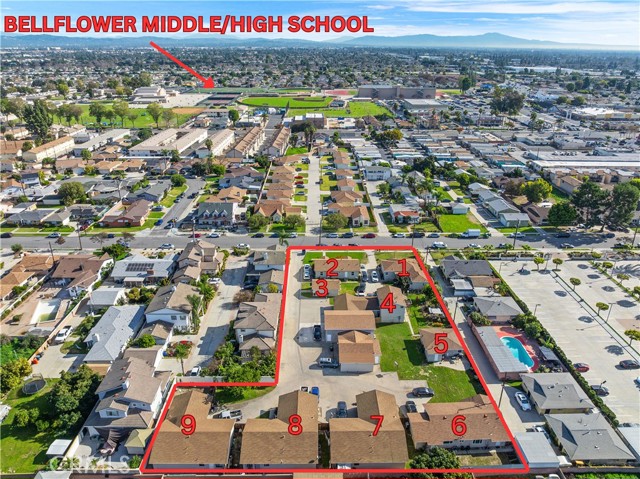 Detail Gallery Image 2 of 29 For 15551 Cornuta, Bellflower,  CA 90706 - – Beds | – Baths