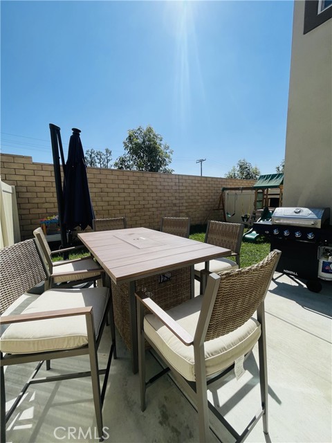 Detail Gallery Image 26 of 30 For 2004 2004 Dewdrop, Upland,  CA 91786 - 4 Beds | 2/1 Baths