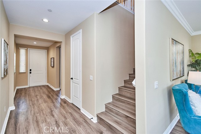 Detail Gallery Image 4 of 41 For 9749 La Vine Ct, Rancho Cucamonga,  CA 91701 - 4 Beds | 4/1 Baths