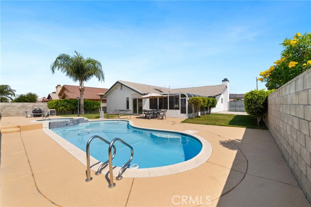 Detail Gallery Image 1 of 37 For 26337 Dracaea Ave, Moreno Valley,  CA 92555 - 3 Beds | 2 Baths