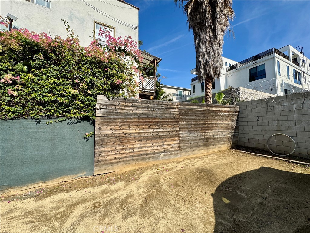 MLS #WS25253553 image #11