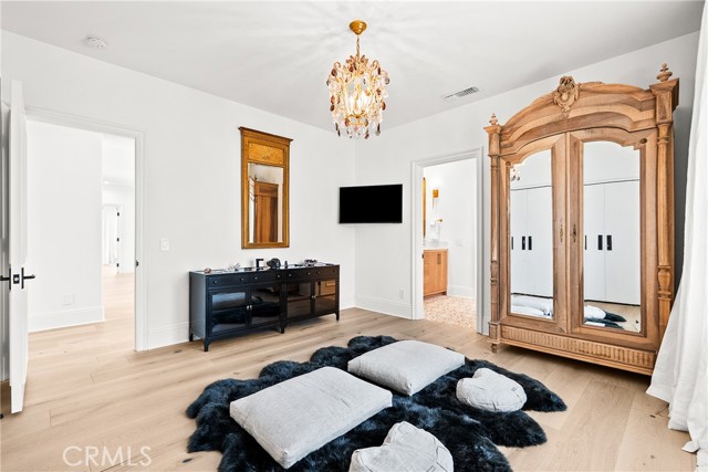 23477 Park Colombo, Calabasas CA: https://media.crmls.org/medias/53b2e867-f6ed-4ee5-a027-6a127b63cc4b.jpg