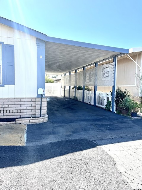 9080 Bloomfield Avenue, Cypress CA: https://media.crmls.org/medias/53b2f159-6afd-4ed7-bb7a-dd30bb6e6f93.jpg