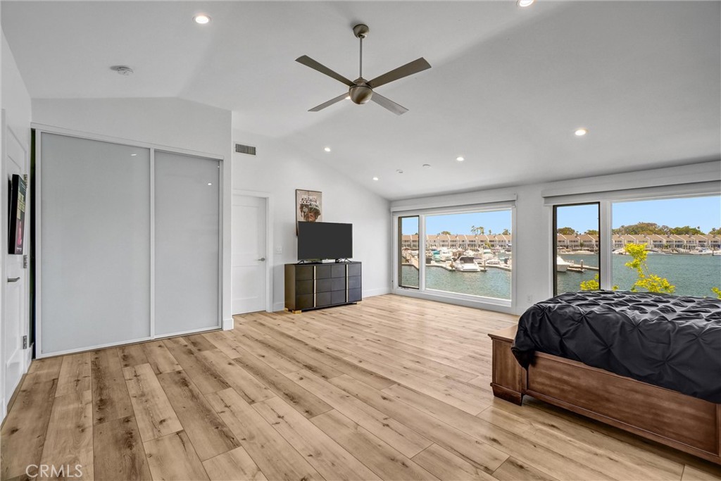MLS #OC26094909 image #32