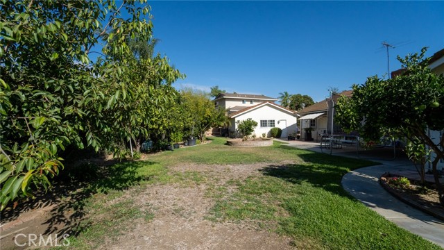 Image 36 of 58 For 13210 Avenida Socorro