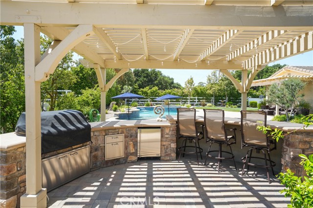 26935 Cotswold Drive, Canyon Country CA: https://media.crmls.org/medias/53b4523c-d4ae-4a70-a17a-36c410f75b96.jpg