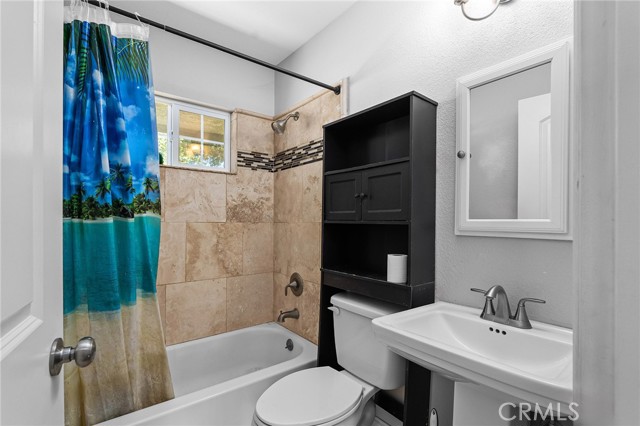 Detail Gallery Image 33 of 67 For 520 Fir St., Paradise,  CA 95969 - 5 Beds | 3/1 Baths