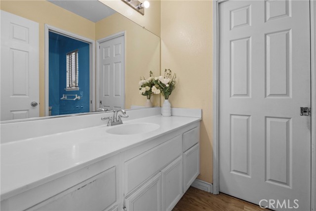 14998 Mustang Lane, Fontana CA: https://media.crmls.org/medias/53b597a1-7715-4cc8-8673-ecbf58211839.jpg