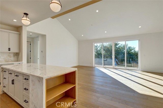 Detail Gallery Image 4 of 16 For 1688 1/2 N Sierra Bonita, Pasadena,  CA 91104 - 3 Beds | 2 Baths