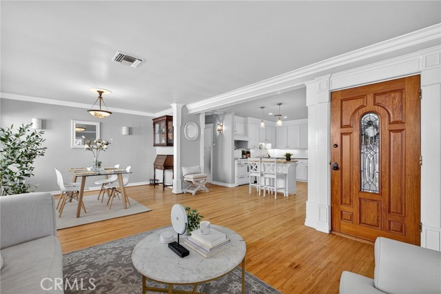 Detail Gallery Image 6 of 34 For 1508 Beech Ave, Torrance,  CA 90501 - 3 Beds | 3 Baths