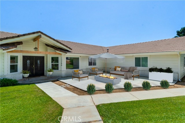 13288 Oak Crest Drive, Yucaipa CA: https://media.crmls.org/medias/53b66d61-ce34-4f86-ba48-34fcc1bbe887.jpg