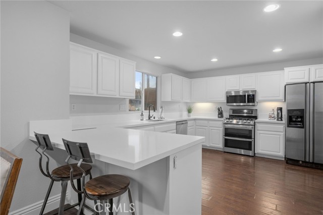Detail Gallery Image 29 of 53 For 3547 Hawthorne Dr, Corona,  CA 92881 - 3 Beds | 2/1 Baths