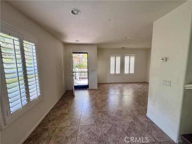 32 Three Vines Court, Ladera Ranch CA: https://media.crmls.org/medias/53b8822d-17d9-4e6f-8abb-0edccf9a7bb8.jpg