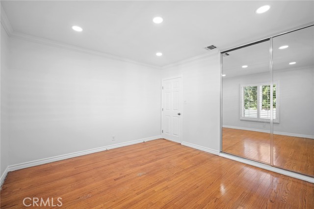 Detail Gallery Image 17 of 30 For 6637 Capps, Reseda,  CA 91335 - 3 Beds | 2/1 Baths