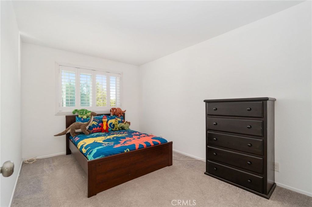 MLS #CV25226106 image #16