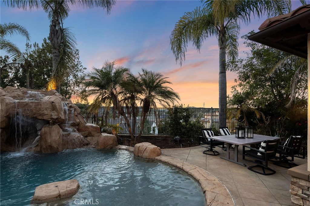 53b9ea49 F013 42e5 A5fa D4ecdb513b35