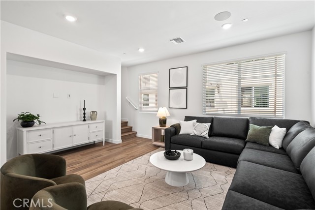 9343 Via Azul, Pico Rivera CA: https://media.crmls.org/medias/53bb000c-5ef1-484c-92c1-f1bd8a9df651.jpg