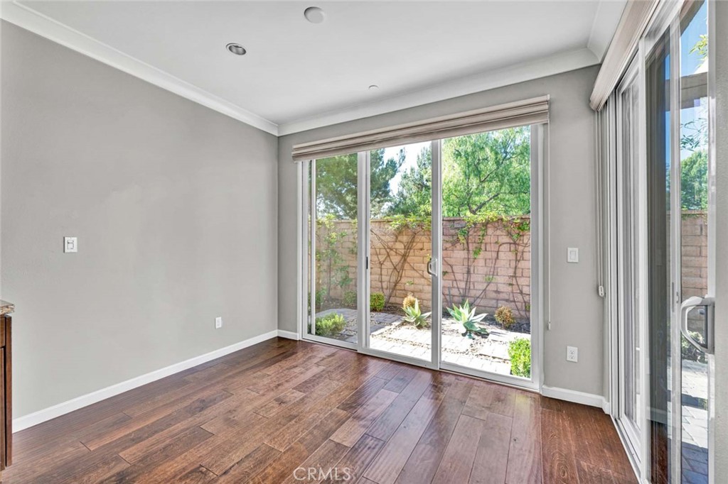 MLS #OC25248388 image #15